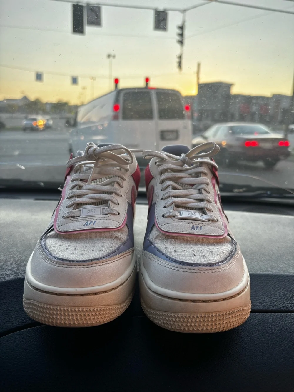 Nike stylish low